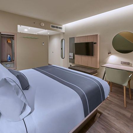 City Express Plus By Marriott Tijuana Exterior photo
